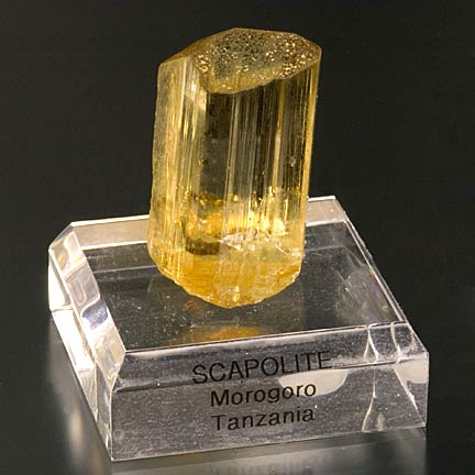 Scapolite #18680