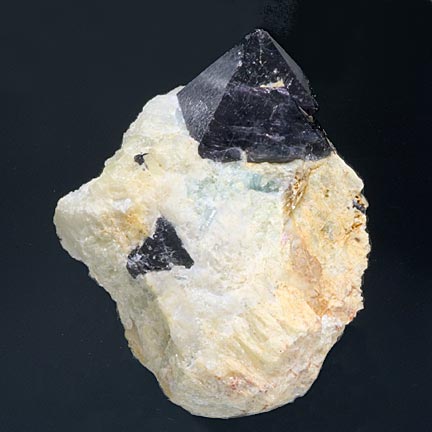 Spinel  #18705